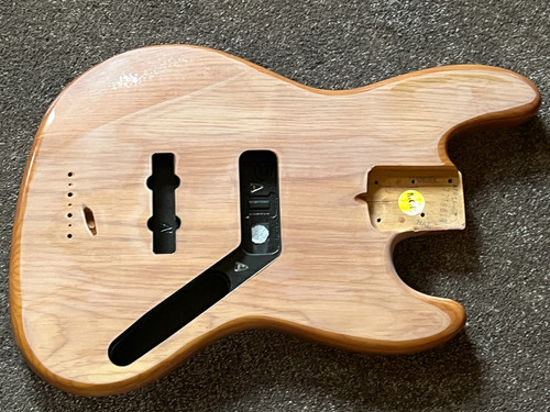 Corpo basso fender american - corpo,