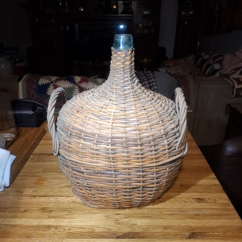 Rara antica grande caraffa