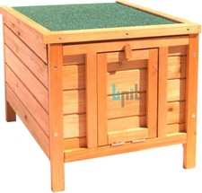 Casetta in legno nascondiglio