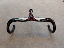 Manubrio in carbonio Pinarello