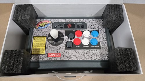 Mad catz street fighter 5 - catz, v