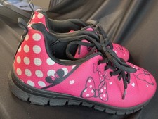 Sneaker stile Minnie Mouse con