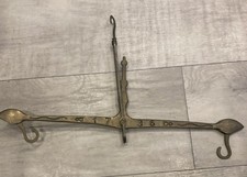 Bilancia bilancia da braccio uguale da appendere in ottone vintage senza tazze