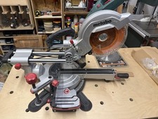 Troncatrice legno Metabo Kgs