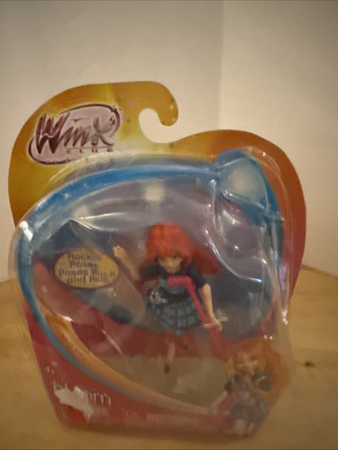 Modellino bambola winx bloom - modellino,