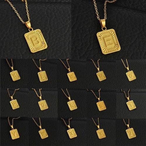 Collana con ciondolo iniziale
