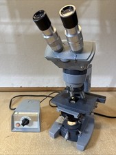 Illuminatore microscopio
