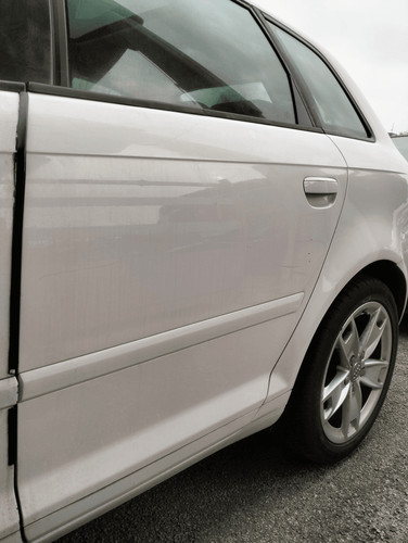 8p4833051a porta post audi - 8p4833051a, sx