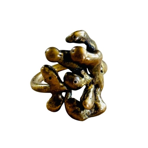 Anello cocktail brutalista