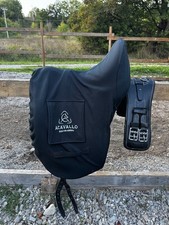 Sella da Dressage Acavallo modello Leonardo + Accessori