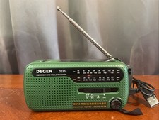 Radio solare/manovella/spina