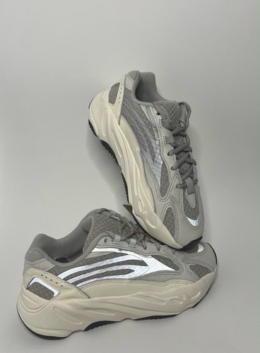 Adidas yeezy boost 700 - adidas, v2