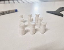 JBL Plastic PEGS - Set of 9