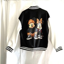 Giacca e cappello in maglia