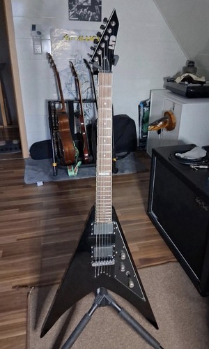 Esp ltd 300 black - ltd,