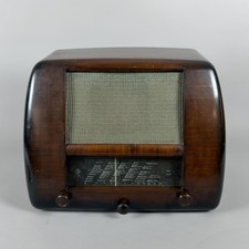 Radio Valvolare In Legno