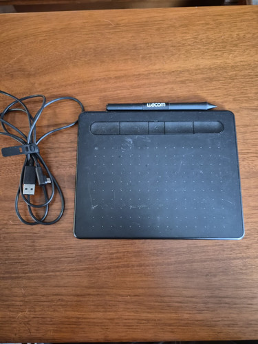 Wacom intuos graphics - wacom,