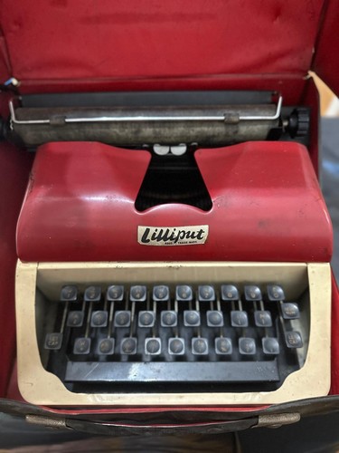 Macchina scrivere vintage - da,