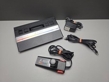 ATARI 2600 HOME CONSOLE