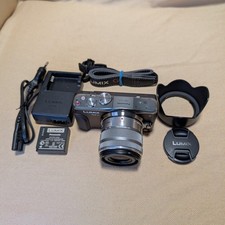 Panasonic Lumix DMC-GF6 con