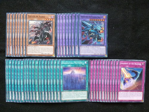 Card fallen of - card,