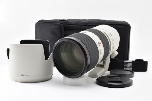 Sony 200 2 - f/2.8, oss