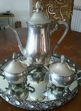 Oggetti in peltro, teiera