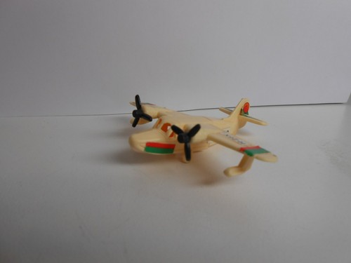 Kinder ferrero aereo grumman - kinder,