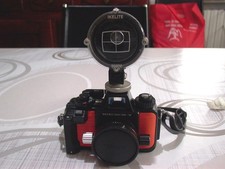 Nikon Nikonos V  -fotocamera subacquea in ottime condizioni - con mirino Ikelite