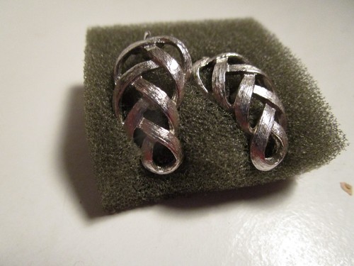 Avon silvertone leaf - avon,