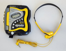 Vtg Sony Sports FM/AM Radio