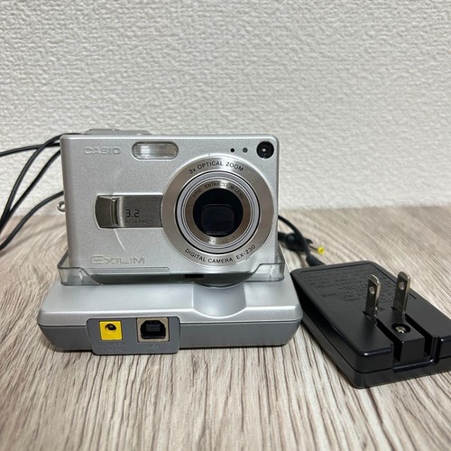Fotocamera digitale compatta