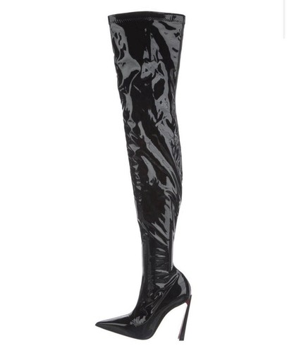 000 louboutin stivali - $3.000,