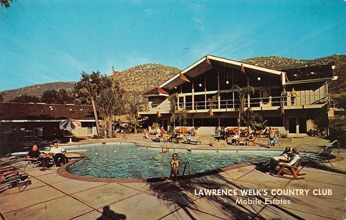 Lawrence welk country club - welk's,