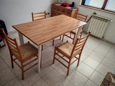 tavolo e sedie cucina