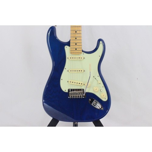 Fender deluxe stratocaster - fender,