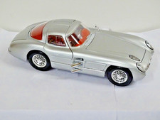 Set modello Maisto 1:18
