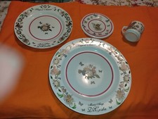 Set di quattro pezzi