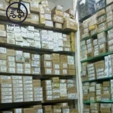 1PCS NUOVO - Quad Tensione