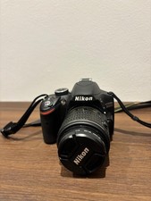 ​Nikon D3200 Reflex 24MP + 2 Obiettivi (18-55 VR & 55-300 VR)+Borsa e Treppiede