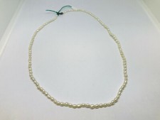 1 collana con Perle naturali