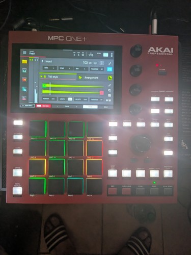Akai mpc one plus - akai,