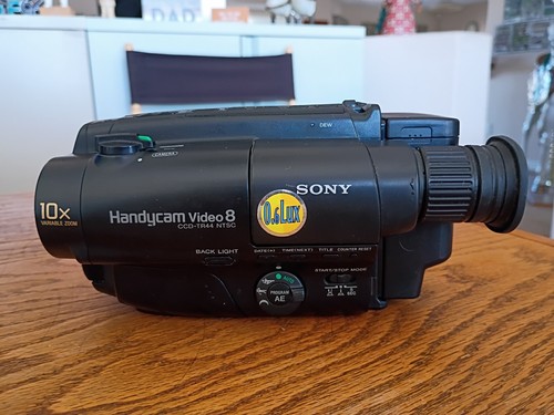 Sony video handycam ccd tr44 - 8, ccd-tr44