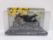 DIE CAST 1/18 " YAMAHA YZR-M1