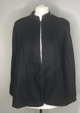 Mantella donna lana nera