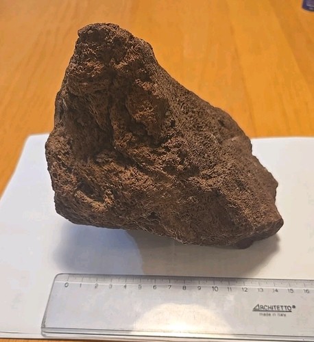 Pietra vulcanica rossa - pietra,