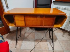 Macchina da cucire Singer anni ’60 vintage con mobile sartoria professionale 