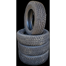 215/65R17 TRENO 4 GOMME