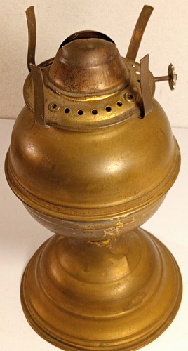 Antica lampada petrolio in - lampada,