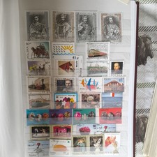 COLLEZIONE DI FRANCOBOLLI